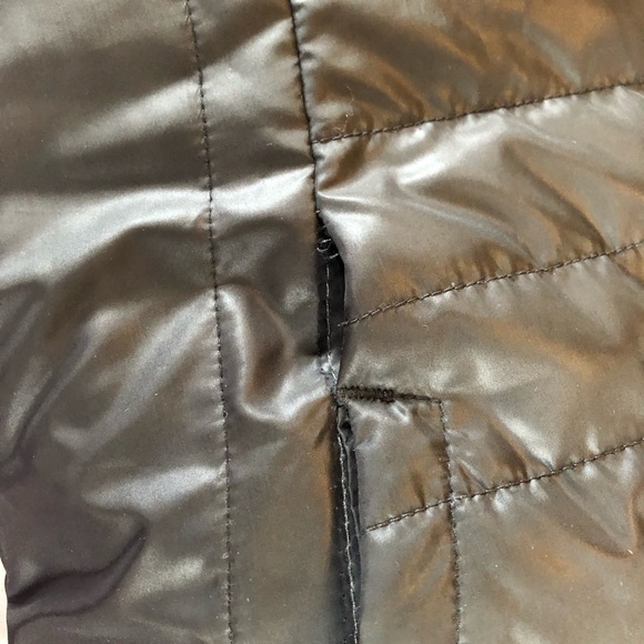 Nicole Miller Women’s Reversible Puffer Faux Fur Black Vest Size Medium - Picture 8 of 8